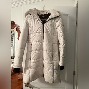 Kanuk White Puffer Coat with Hood